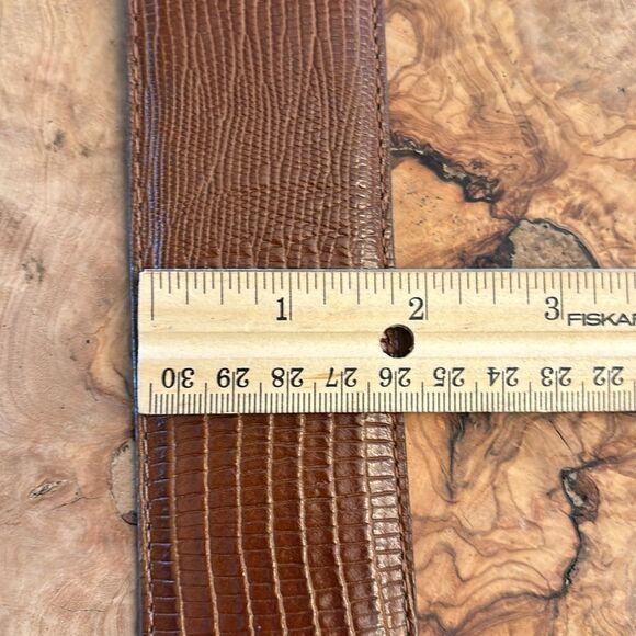 Eddie Bauer Embossed Iguana Grain Steerhide Belt - M